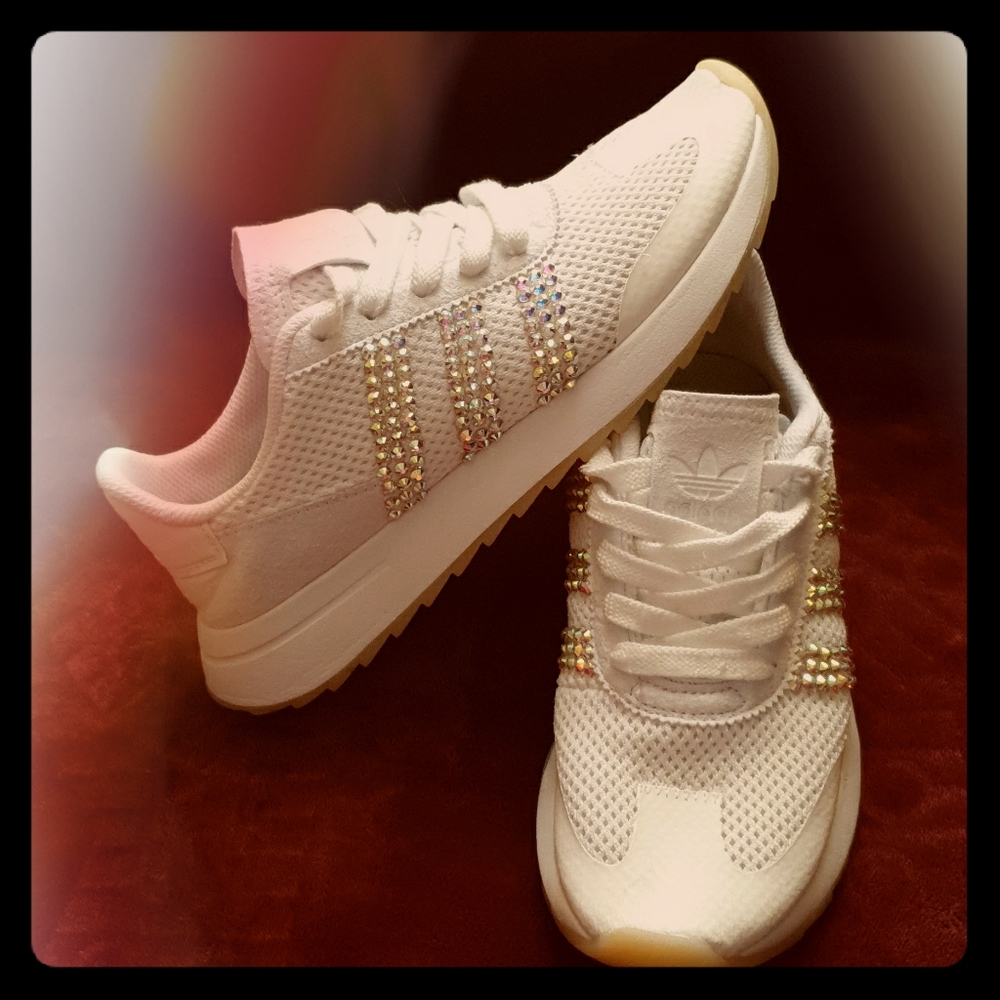 ADIDAS FLASHBACK WHITE SZ6.5 CUSTOM MADE